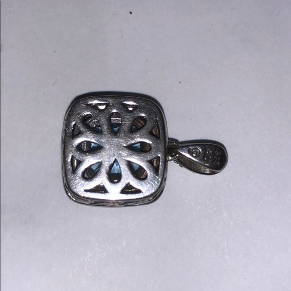Sterling silver diamond and aquamarine pendant - Picture 2 of 3